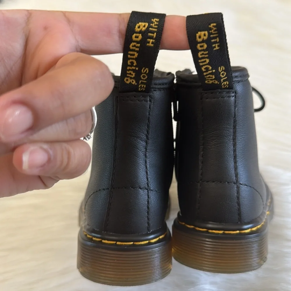 Dr Martens Toddler 1460T Softy T Black Leather Lace-Up Boots Size 7